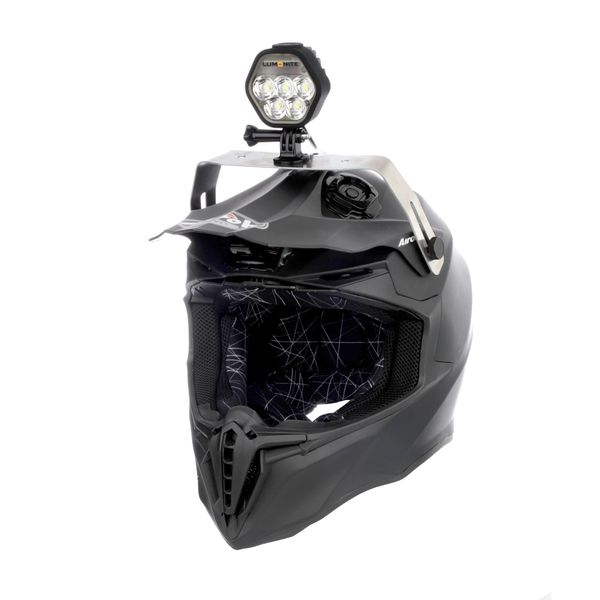 Sn&oslash;scooterlykt/hjelmlykt LUMONITE Navigator2 - 4195 lm / Oppladbar, 1 x lys og batteri + monteringsbrakett, 4195 lm