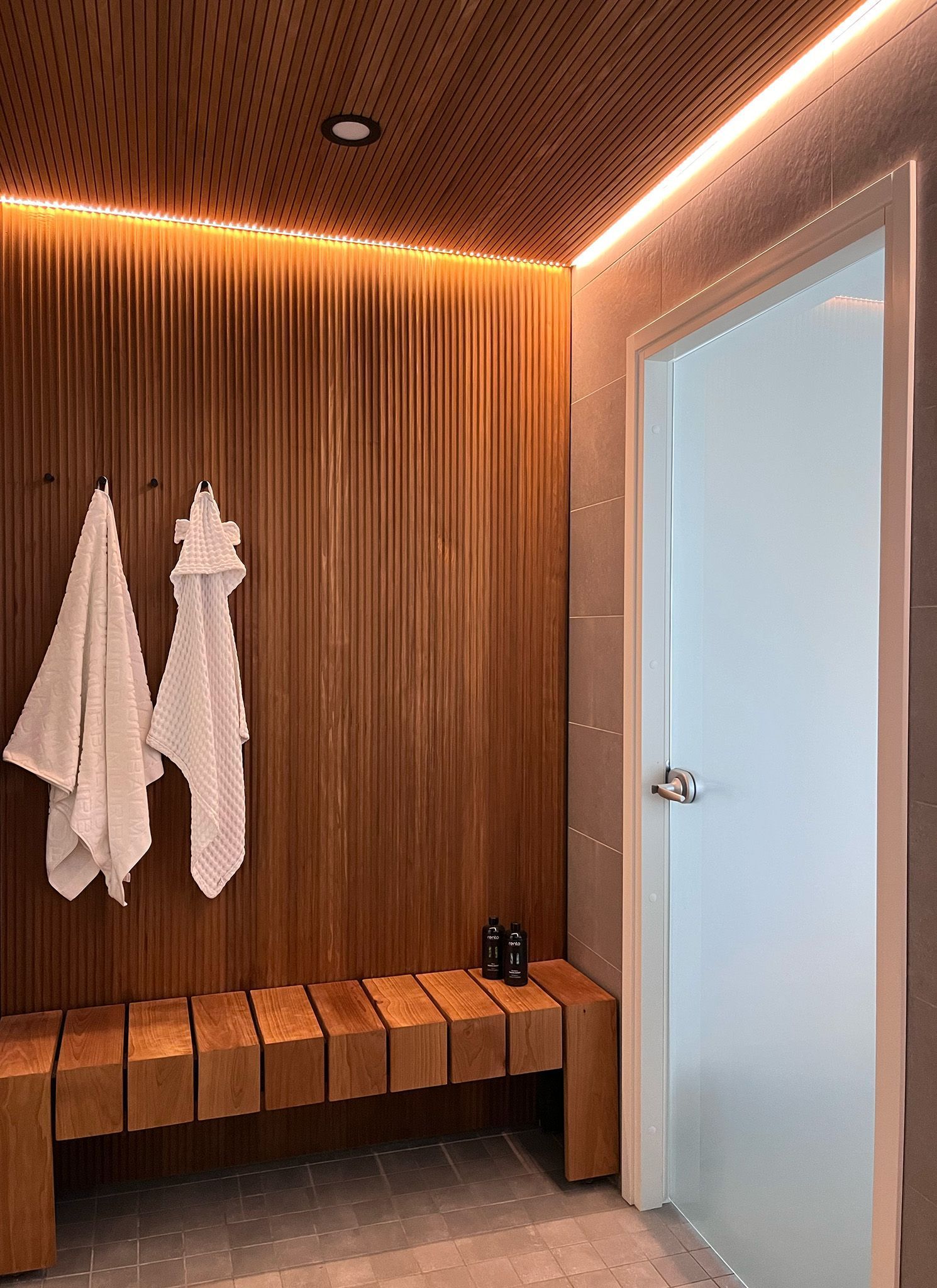 LED strip set for the bathroom AGGE - Complete set, 8 W/m / 4000K / 500 cm afbeelding