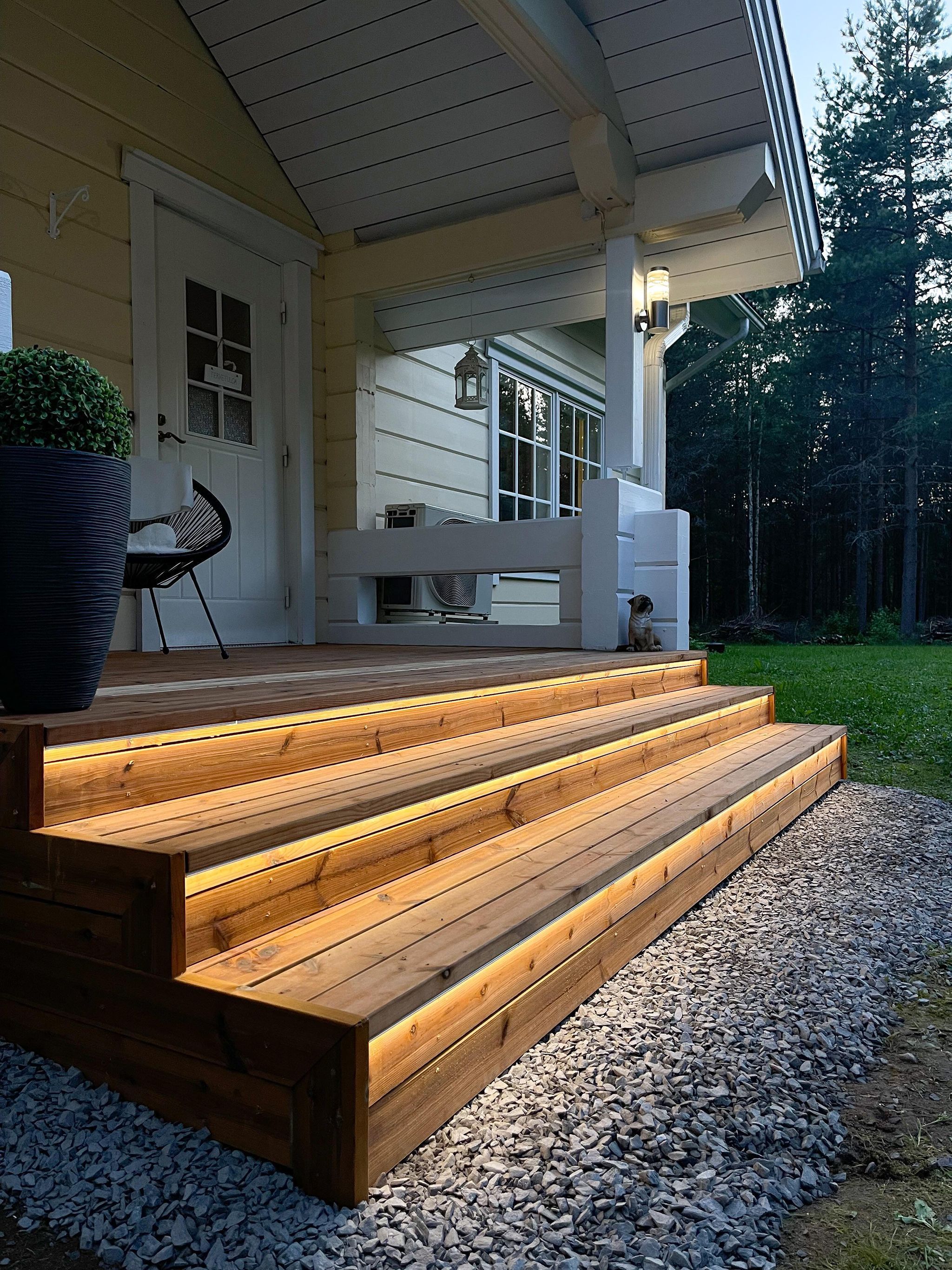 LED strip set for terrace AGGE - Corner installation, 5 m / 4000K / 15 W/m afbeelding