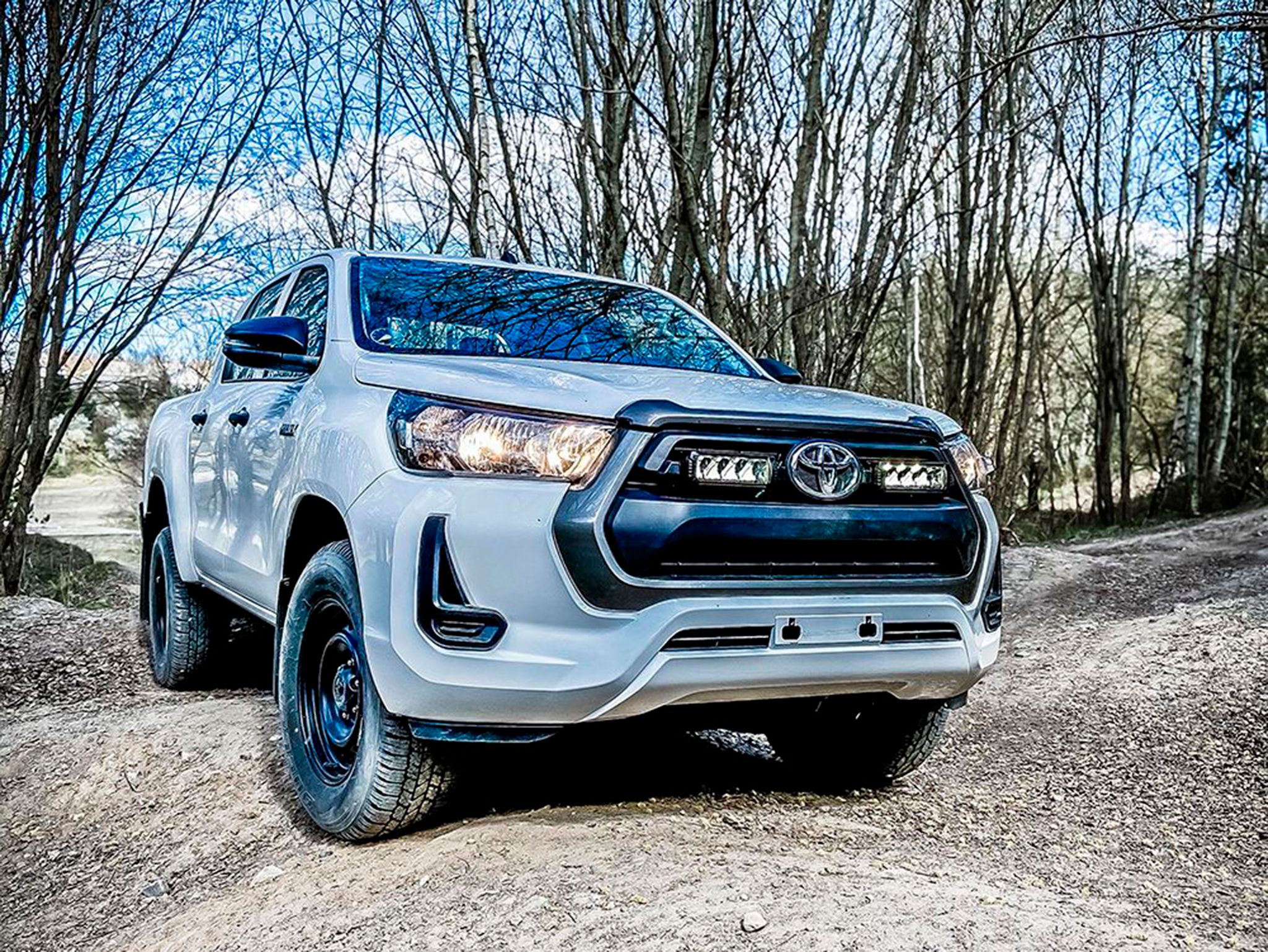 Auxiliary light kit Lazer Toyota Hilux (2021+), Triple-R 750 Elite GEN2 afbeelding
