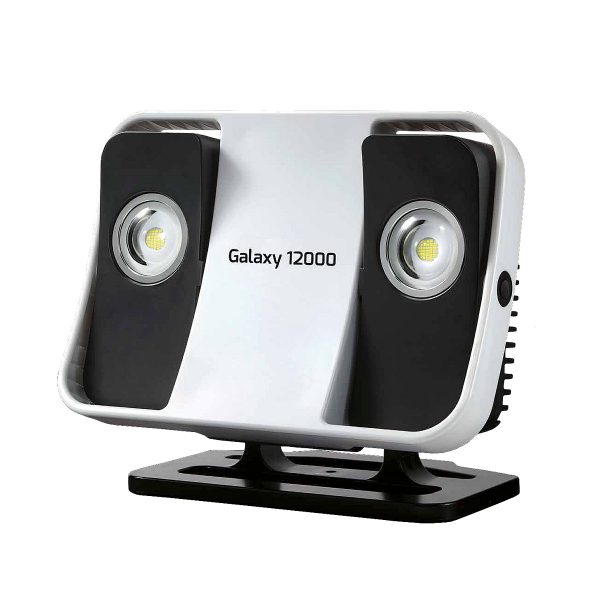 NIGHTSEARCHER Proiettore Da Lavoro Pieghevole Galaxy AC - 6000 Lumen, IP54, Distanza 45 M, Con Presa Integrata