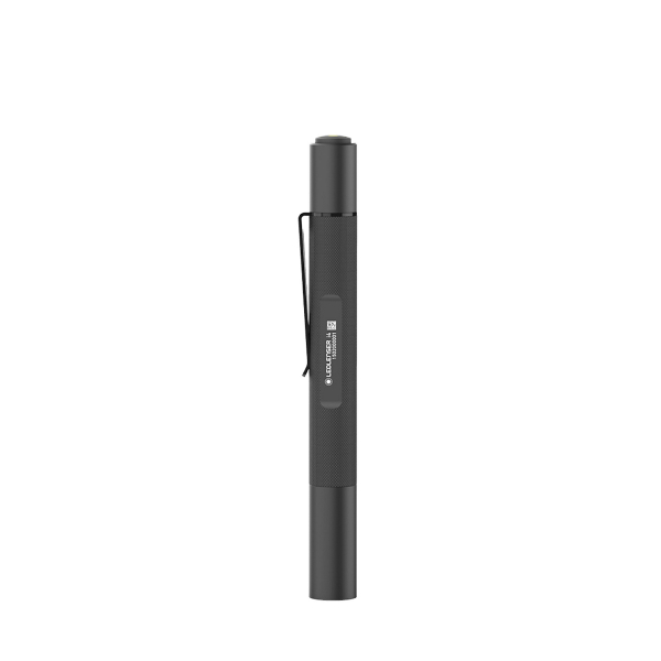 Taskulamppu Ledlenser i4 - 120 lm / 14 cm / Paristokäyttöinen
